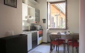 Bnbutler - Navigli Apartment - Vicolo Lavandai